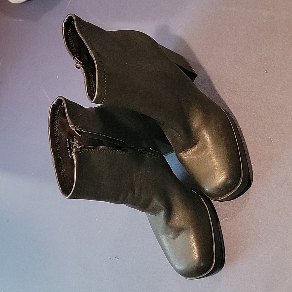 Steve Madden Kaleb Platform Boots